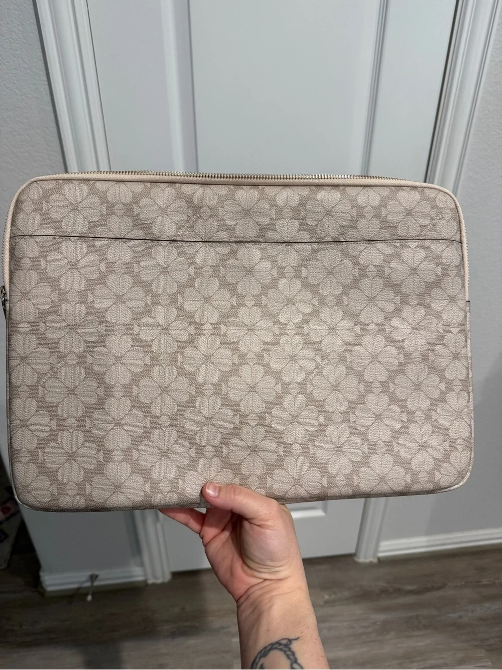 Kate Spade Spade Flower Coated Canvas Laptop Sleeve NWOT